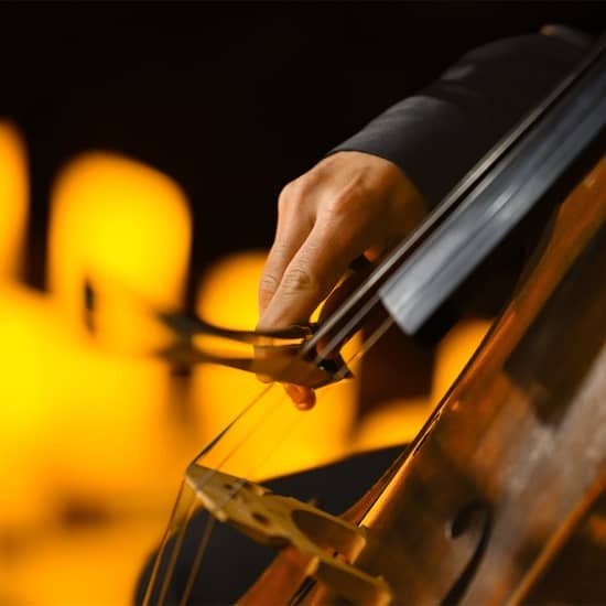 Candlelight : Chants de Noël par un ensemble à cordes