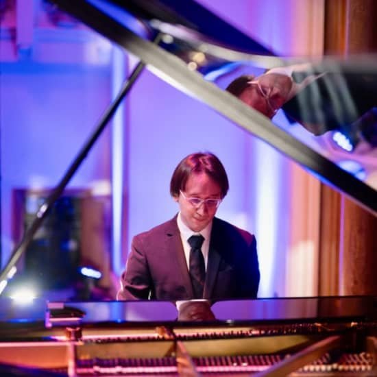 Rhapsody in Blue and Moonlight Sonata by candlelight