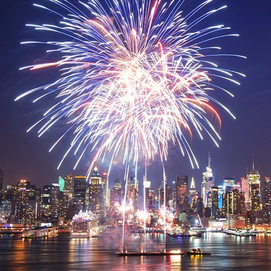 July 4th Weekend Cruises