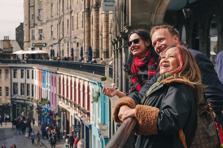 Edinburgh Private Tour with a Local – Highlights & Hidden Gems