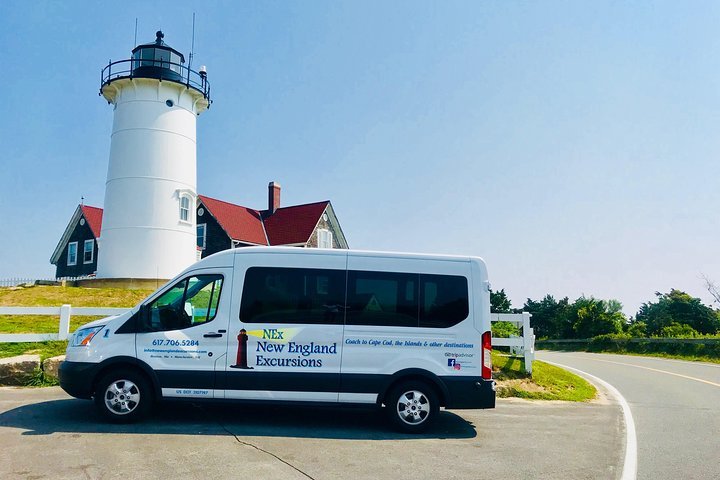Martha’s Vineyard Day Trip with Optional Island Tour from Boston