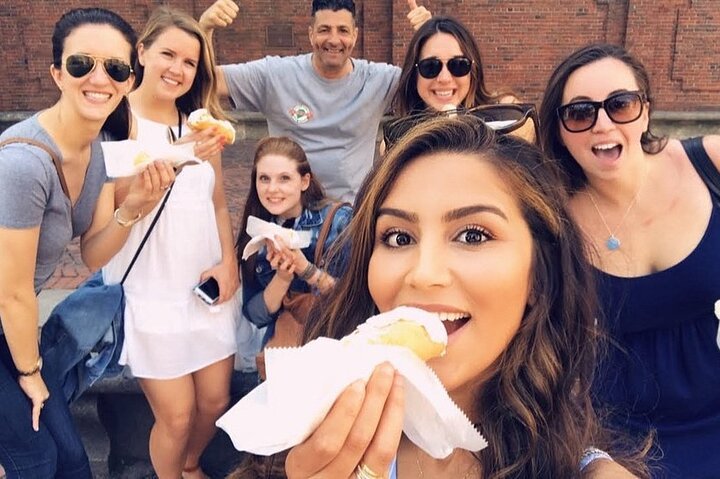 North End Boston Food Tour: Pizza, Pasta, & Pastries