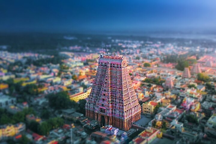 One-Day Tour from Madurai to Trichy and Thanjavur