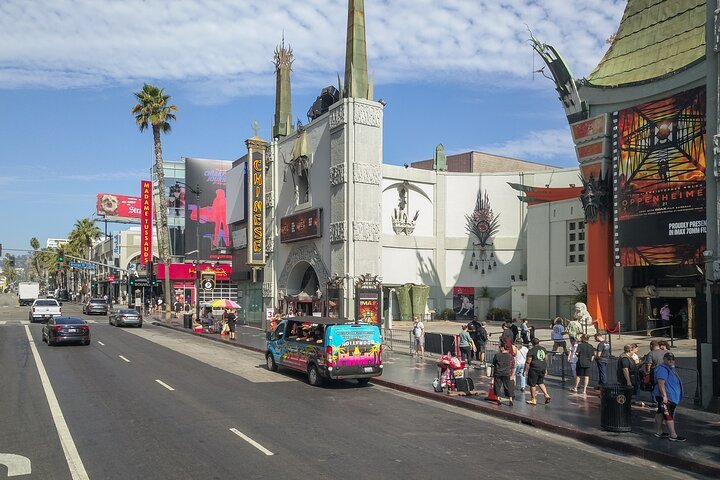 Hollywood, Beverly Hills & Celebrity Homes Tour by Open Air Bus
