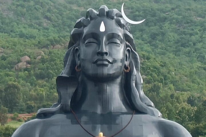 A Spiritual Day Trip to Vidurashwatha, Lepakshi & Adiyogi Statue