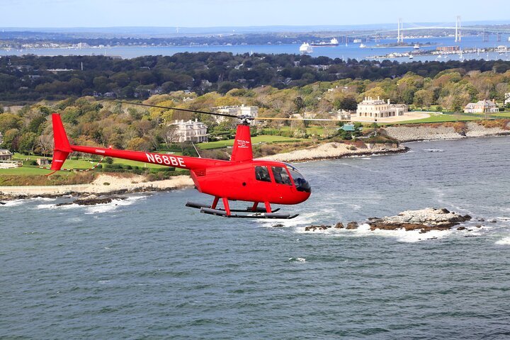 Scenic Tour of Newport, RI By Helicopter – 3 person Mansion Tour