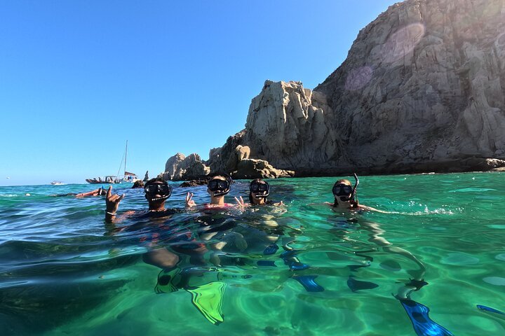 Los Cabos Arch and Snorkeling Boat Tour