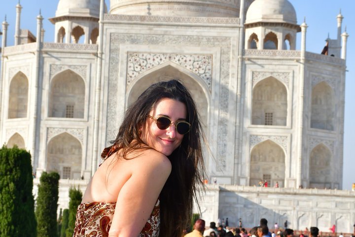Same Day Bangalore to Agra Taj Mahal Tour with Round Trip Flights