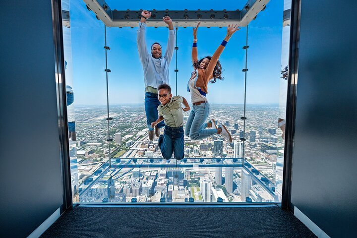 Skydeck – Willis Tower Admission