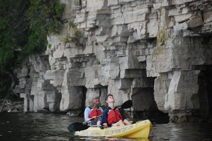 Death’s Door Bluff Kayak Tour